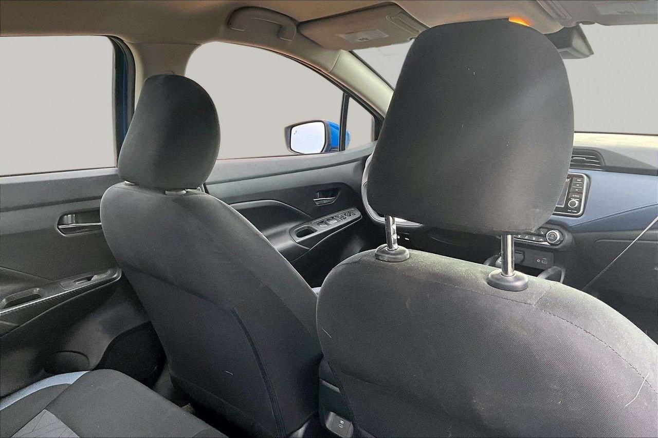 2024 Nissan Versa SC FWD /CARPLAY / BACK UP CAMERA Photo