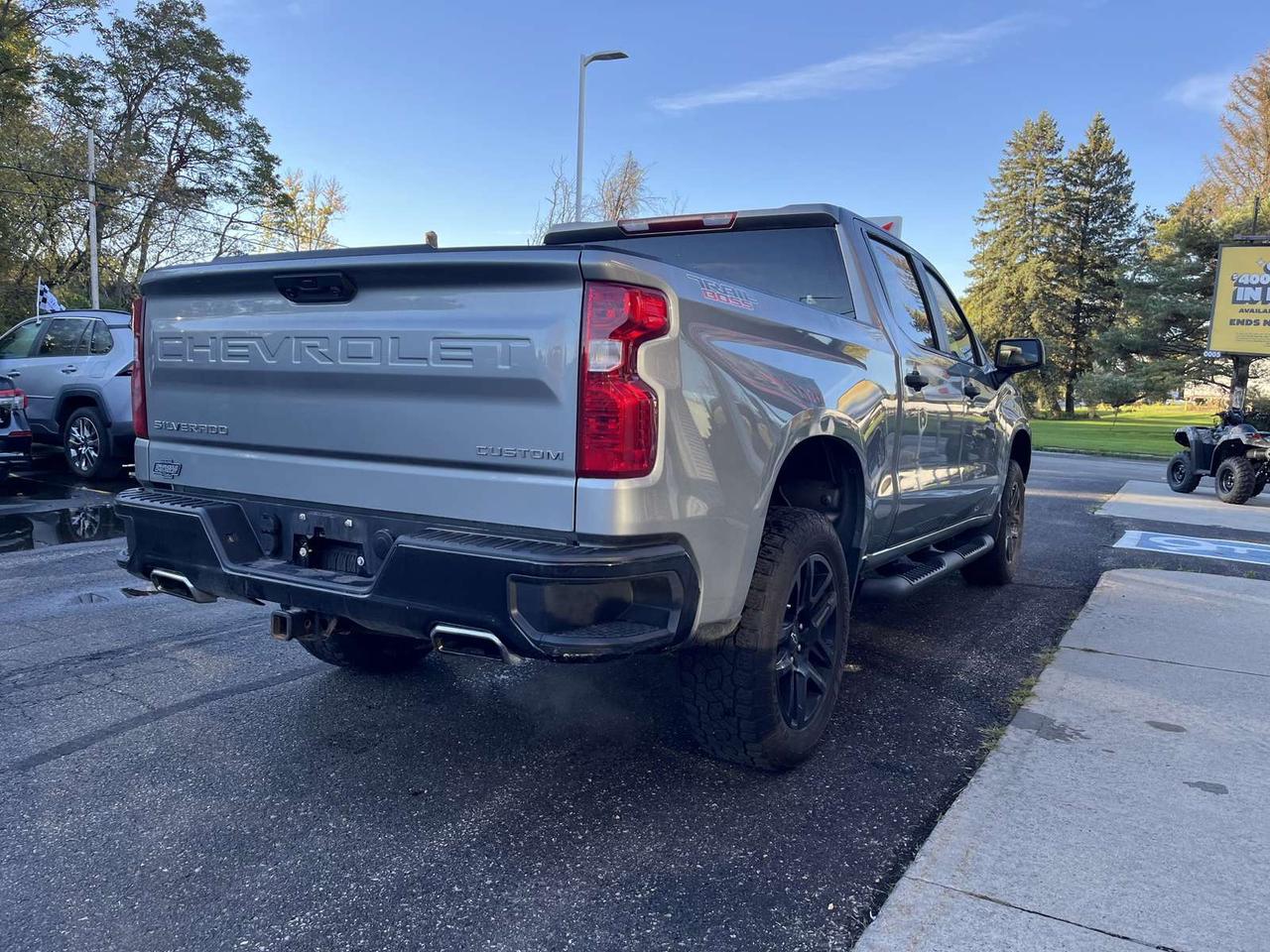 2023 Chevrolet Silverado 1500 Custom Trail Boss Photo
