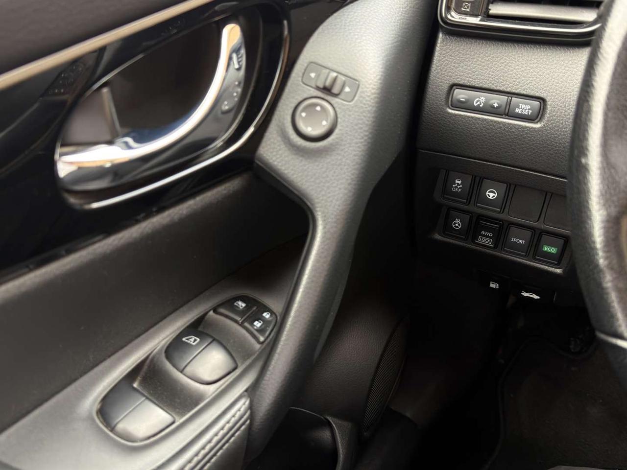 2021 Nissan Qashqai SL AWD Pearl White Pro Pilot   Leather   Navi   360 Cam Photo