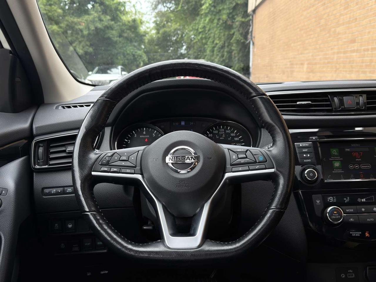 2021 Nissan Qashqai SL AWD Pearl White Pro Pilot   Leather   Navi   360 Cam Photo
