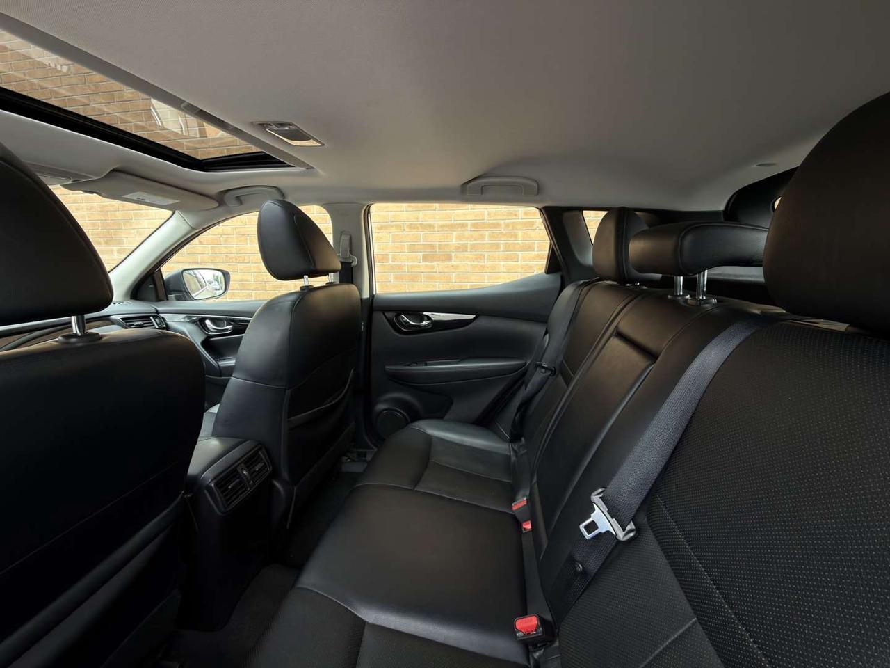 2021 Nissan Qashqai SL AWD Pearl White Pro Pilot   Leather   Navi   360 Cam Photo