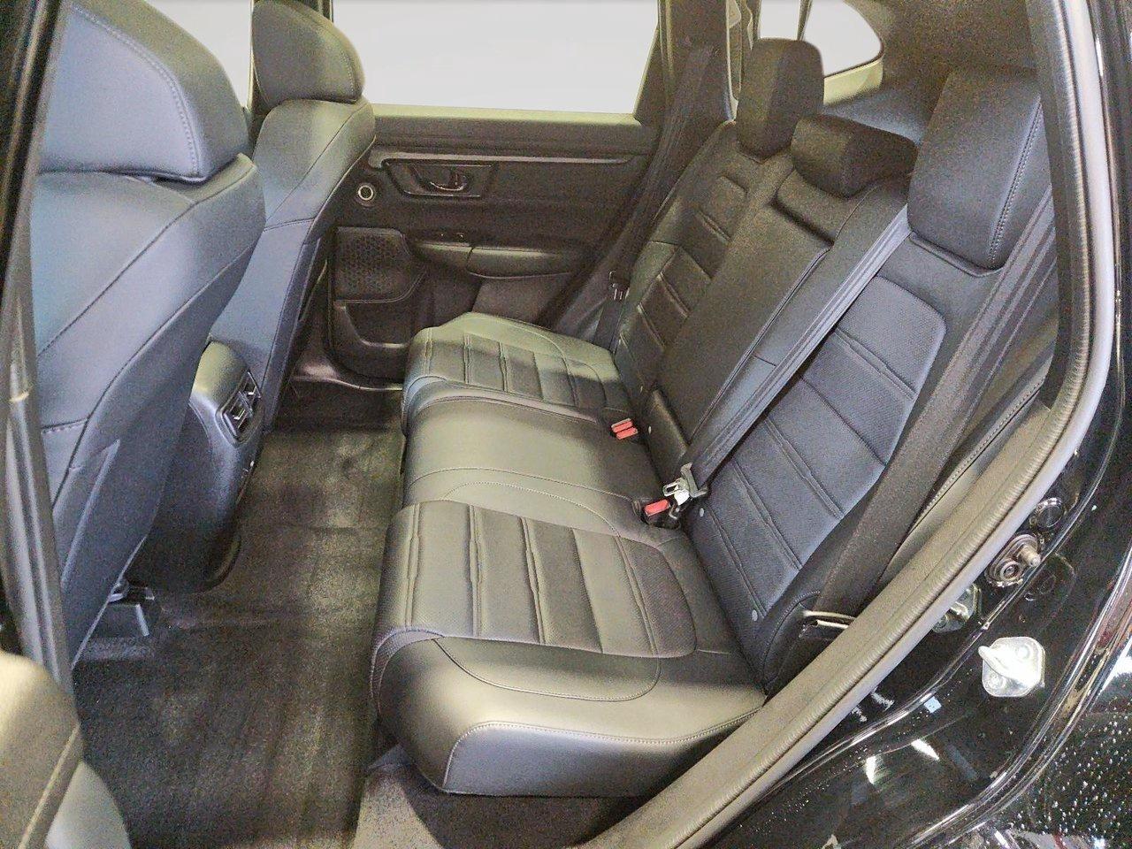 2022 Honda CR-V Black Edition Photo