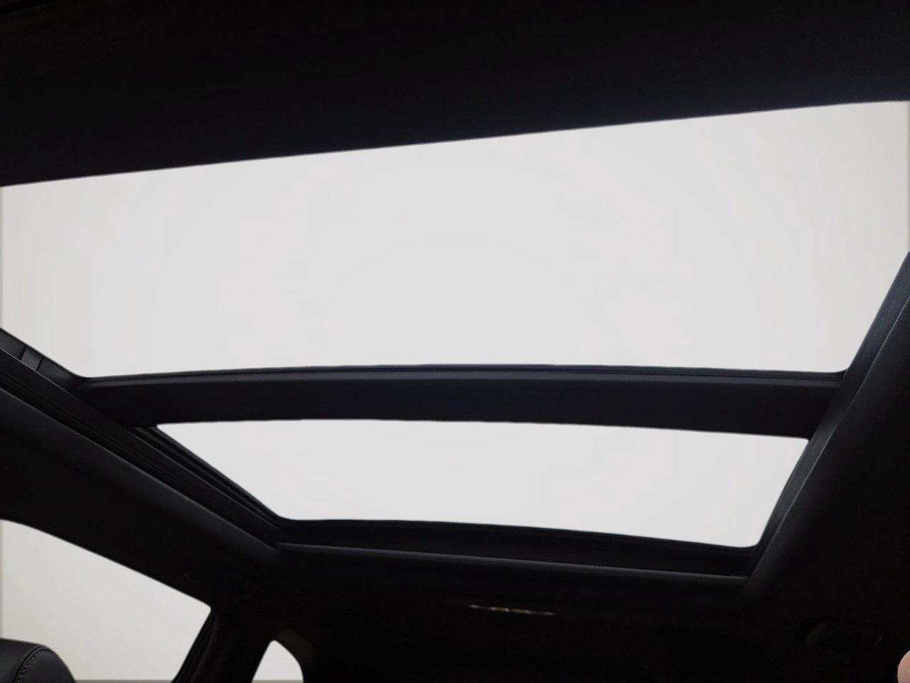 2022 Honda CR-V Black Edition Photo