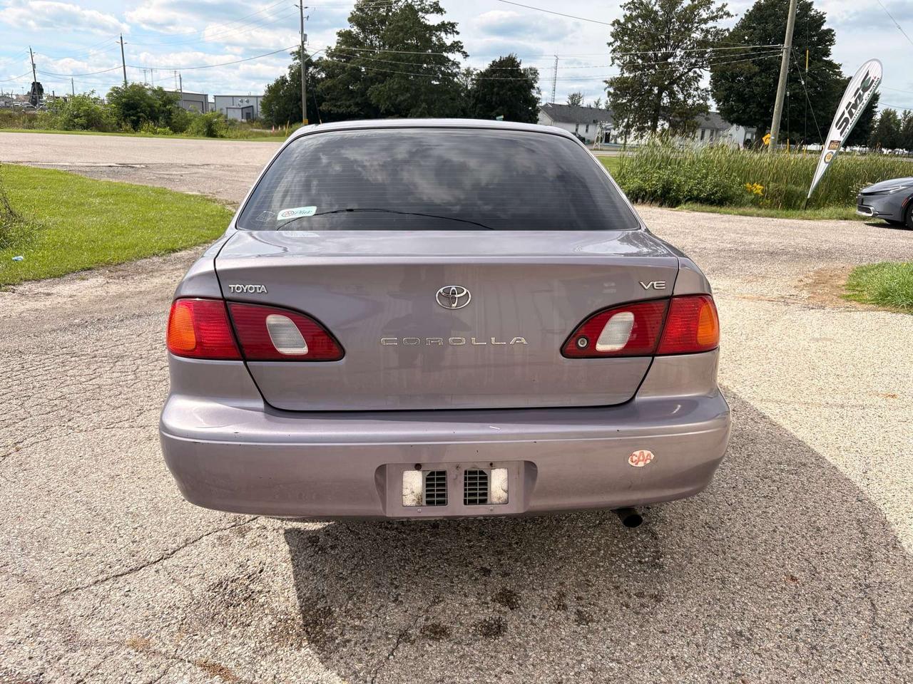 1998 Toyota Corolla 4dr Sdn CE, Certified Photo