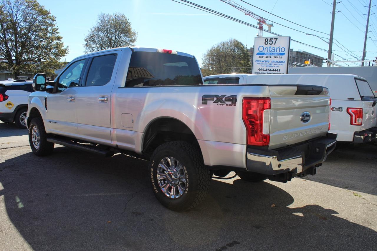 2018 Ford F-250 XLT 4WD CREW Leather Diesel Photo3