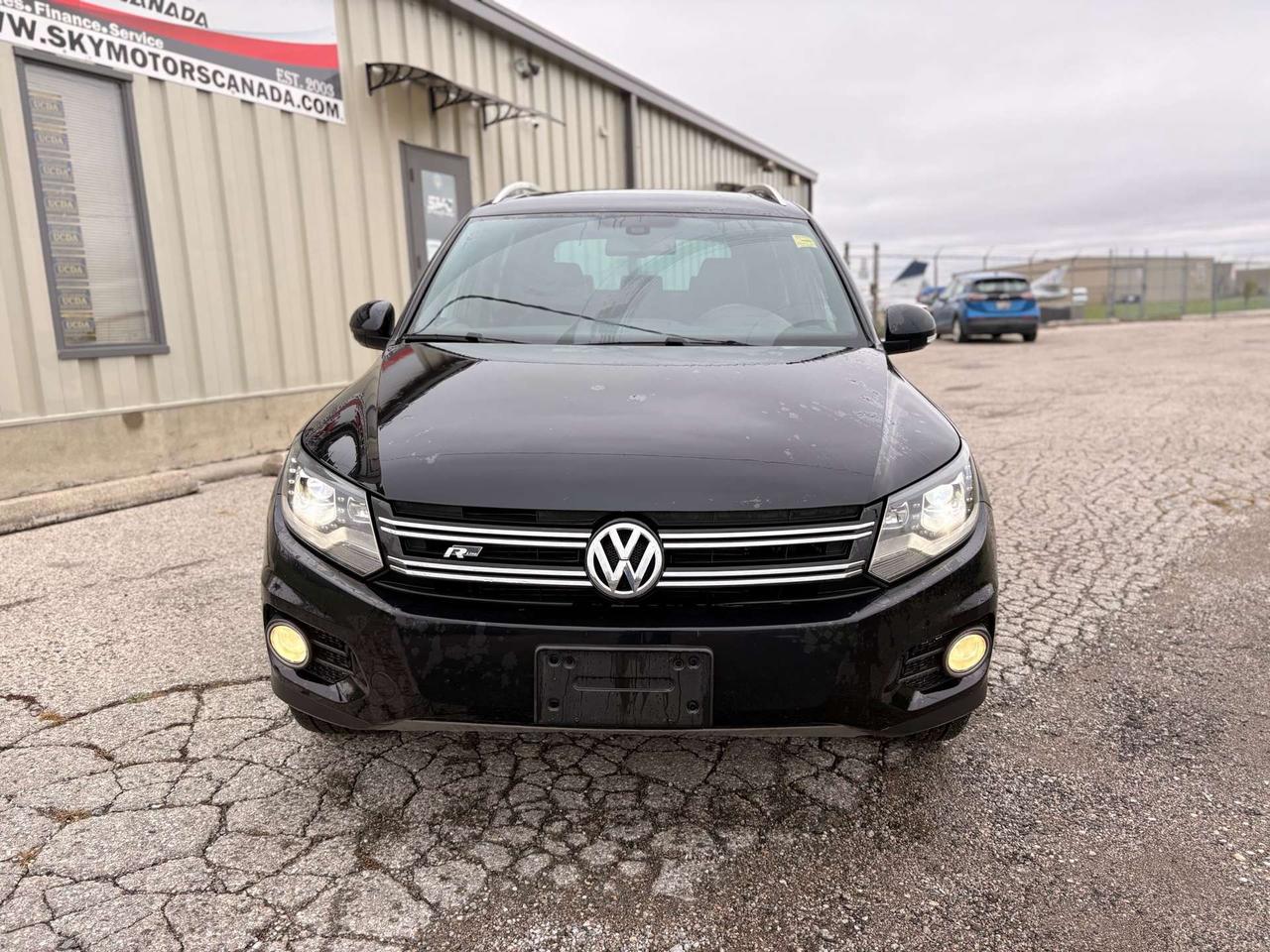 2016 Volkswagen Tiguan 4MOTION 4dr Auto Comfortline Photo