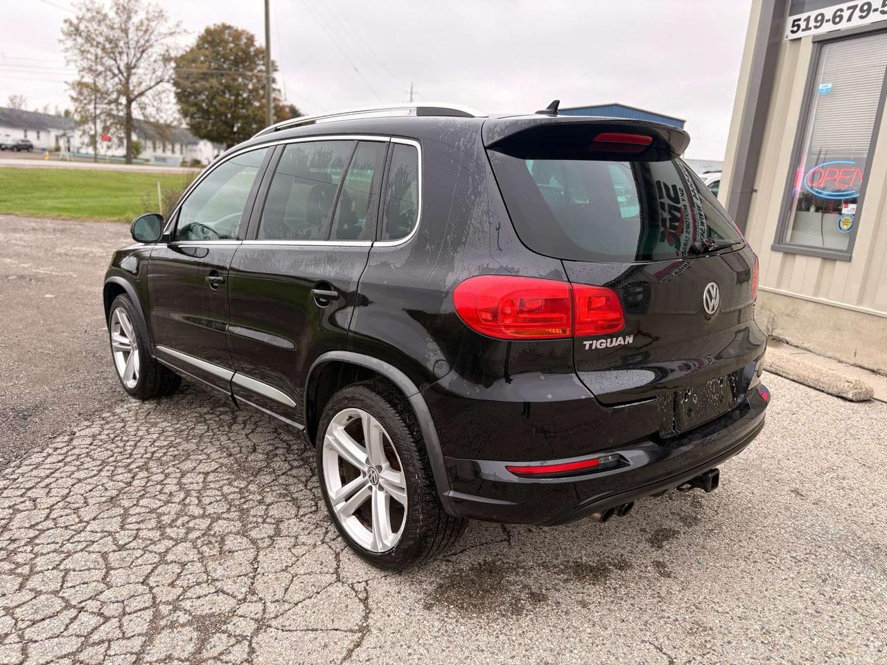 2016 Volkswagen Tiguan 4MOTION 4dr Auto Comfortline Photo