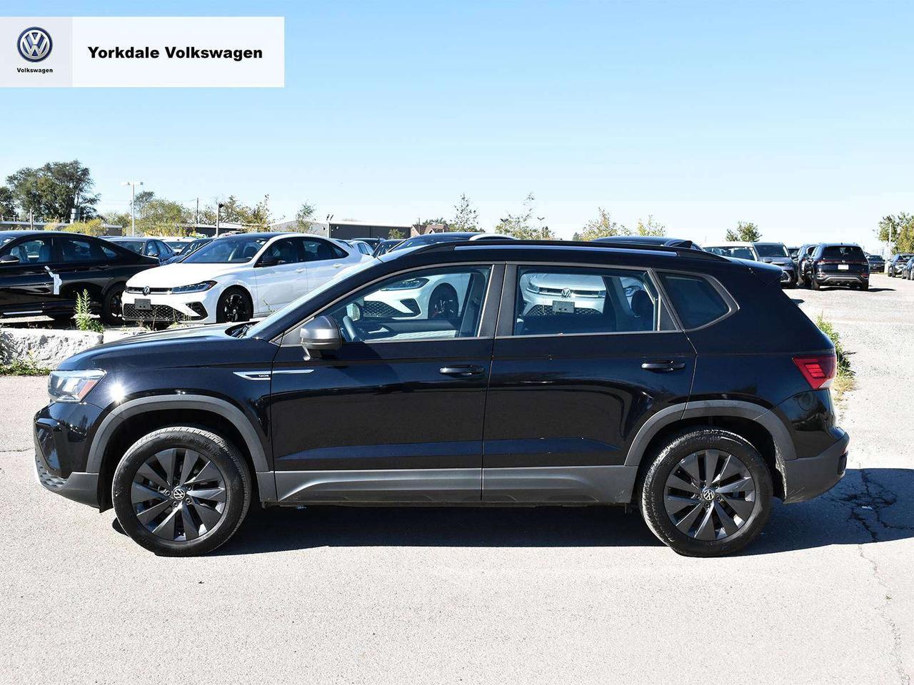 2022 Volkswagen Taos Trendline Photo