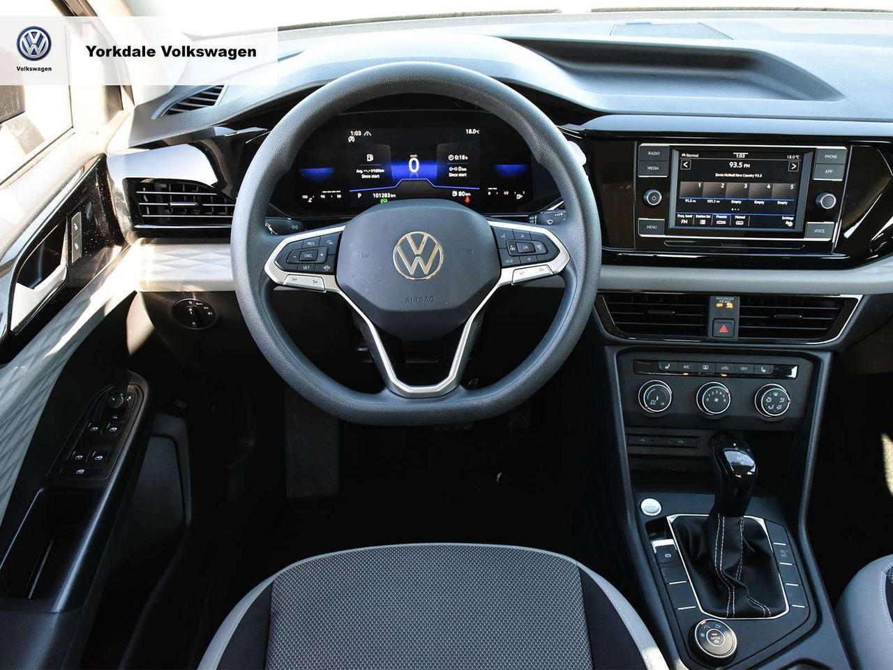 2022 Volkswagen Taos Trendline Photo