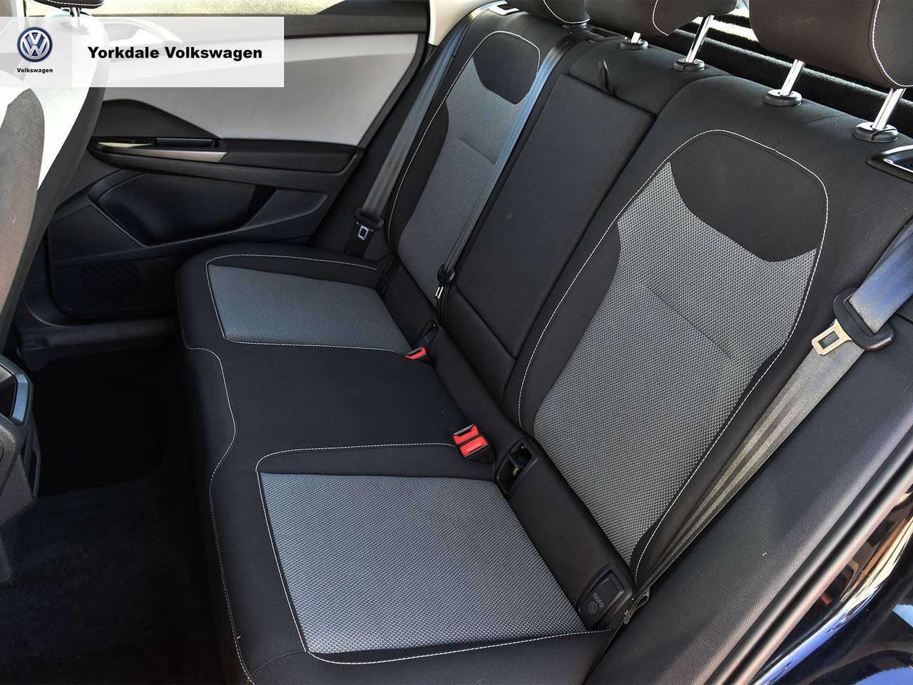 2022 Volkswagen Taos Trendline Photo