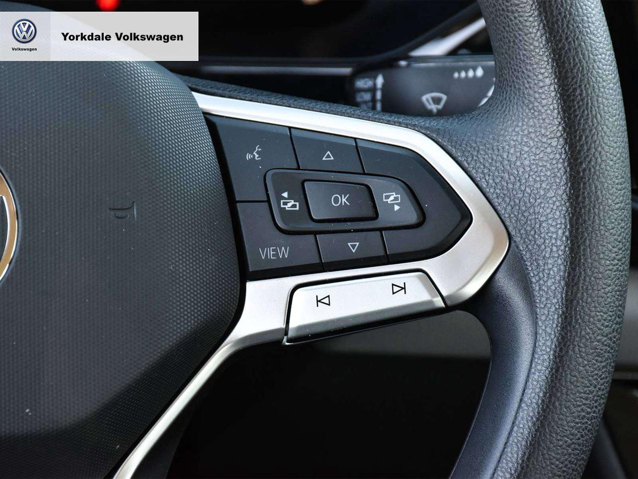 2022 Volkswagen Taos Trendline Photo