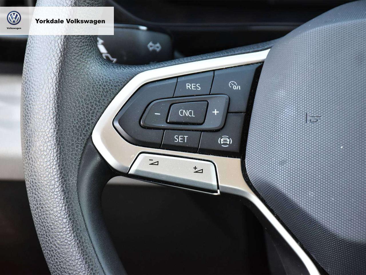 2022 Volkswagen Taos Trendline Photo