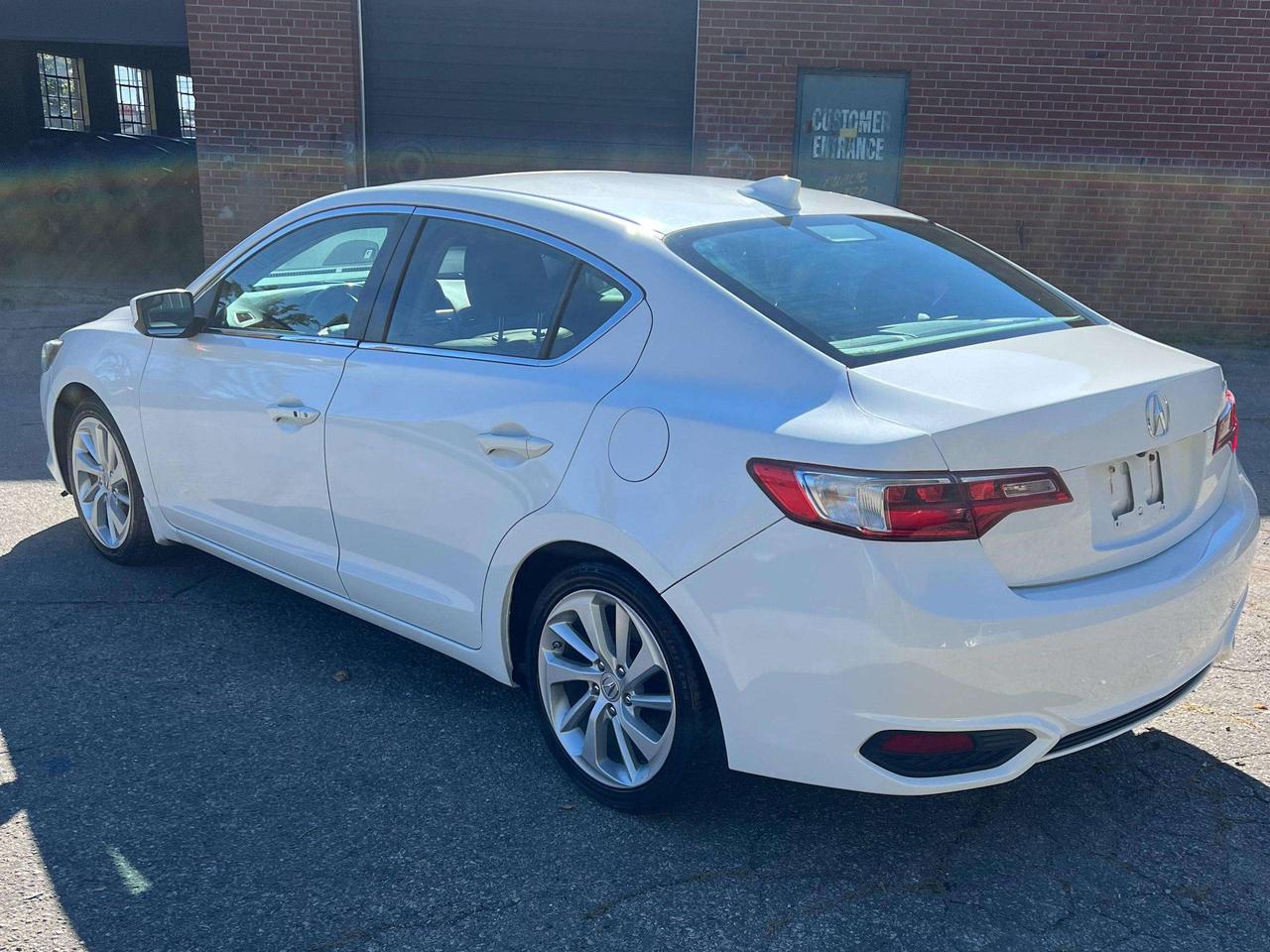 2017 Acura ILX Premium Leather Sunroof Backup Camera Photo