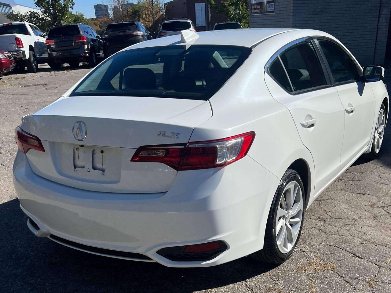 2017 Acura ILX Premium Leather Sunroof Backup Camera Photo
