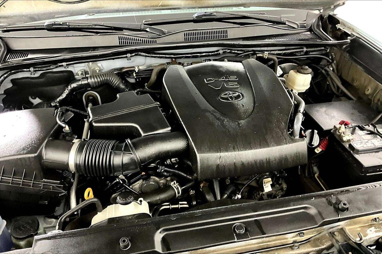 2020 Toyota Tacoma 4x4 Double Cab Auto Photo