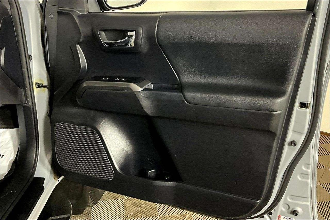 2020 Toyota Tacoma 4x4 Double Cab Auto Photo