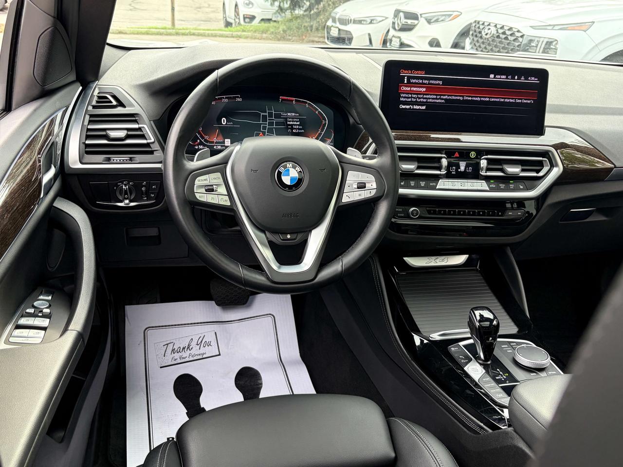 2025 BMW X4 PREMIUM ESSENTIAL,CARPLAY, HEADS UP DISPLAY, NAVI Photo