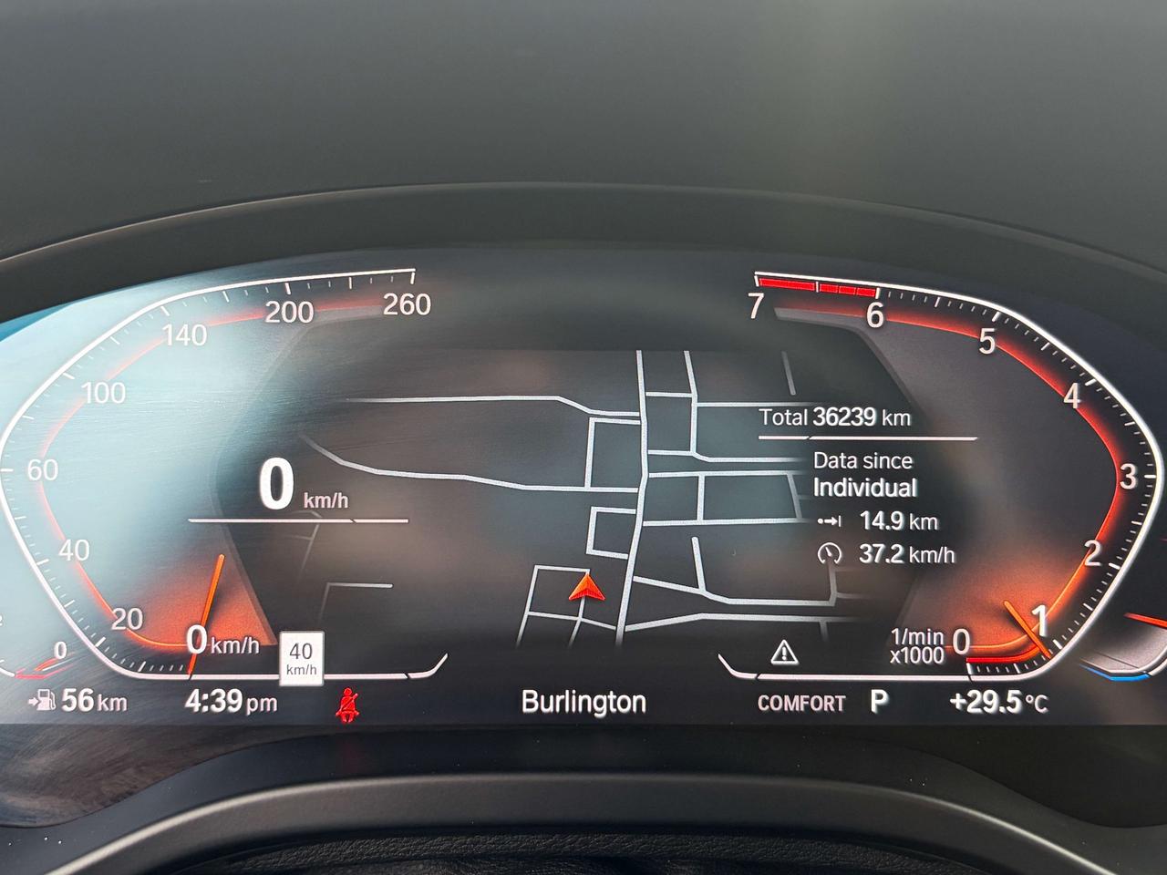 2025 BMW X4 PREMIUM ESSENTIAL,CARPLAY, HEADS UP DISPLAY, NAVI Photo