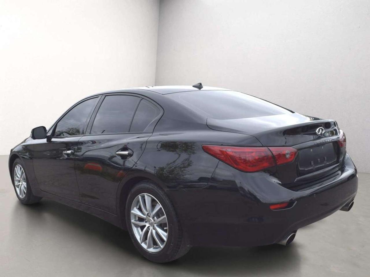 2016 Infiniti Q50 2.0t AWD PREMIUM Photo