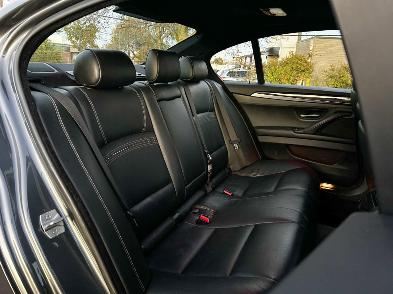 2016 BMW 5 Series 535d / One Owner / M Pckg Photo