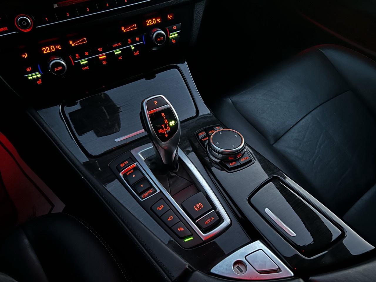 2016 BMW 5 Series 535d / One Owner / M Pckg Photo