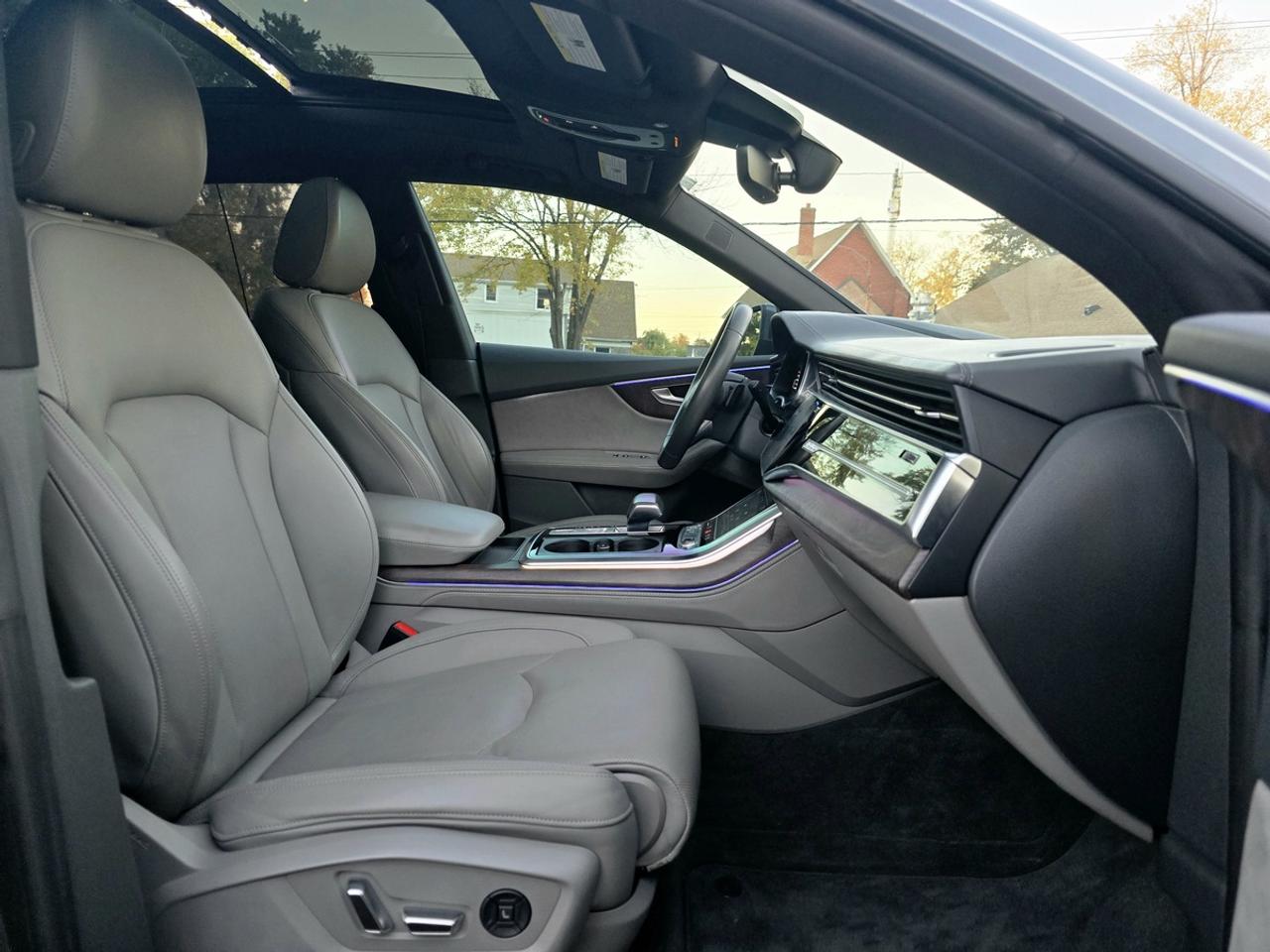 2019 Audi Q8 Technik | Clean Carfax! Photo