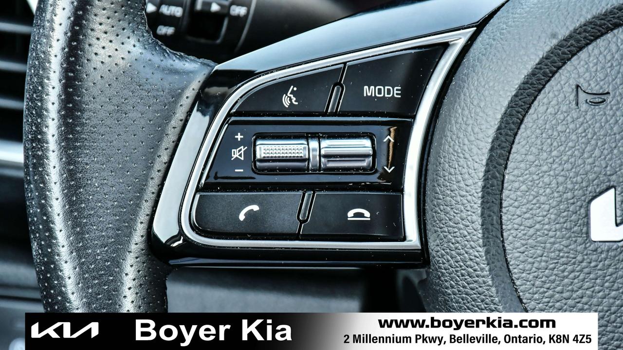 2023 Kia Seltos SX Turbo AWD w/Burgundy Interior Photo