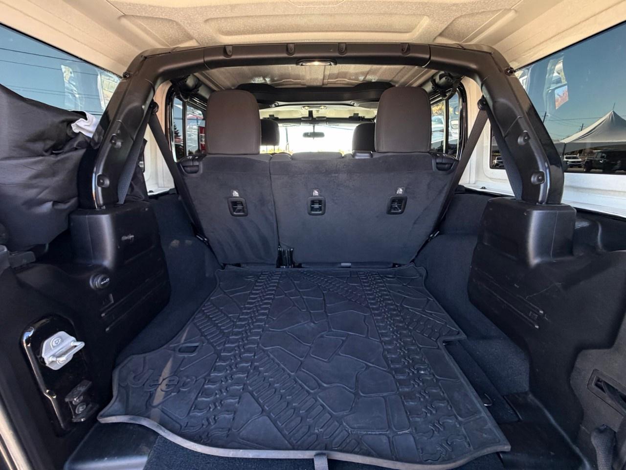 2019 Jeep WRANGLER UNLIMITED Sport 4x4 Photo