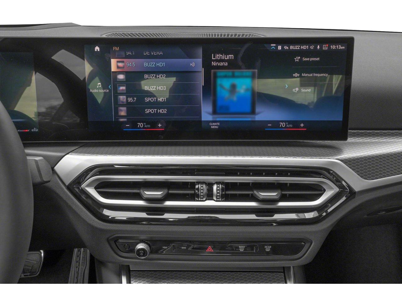 2024 BMW 3 Series xDrive Sedan Photo