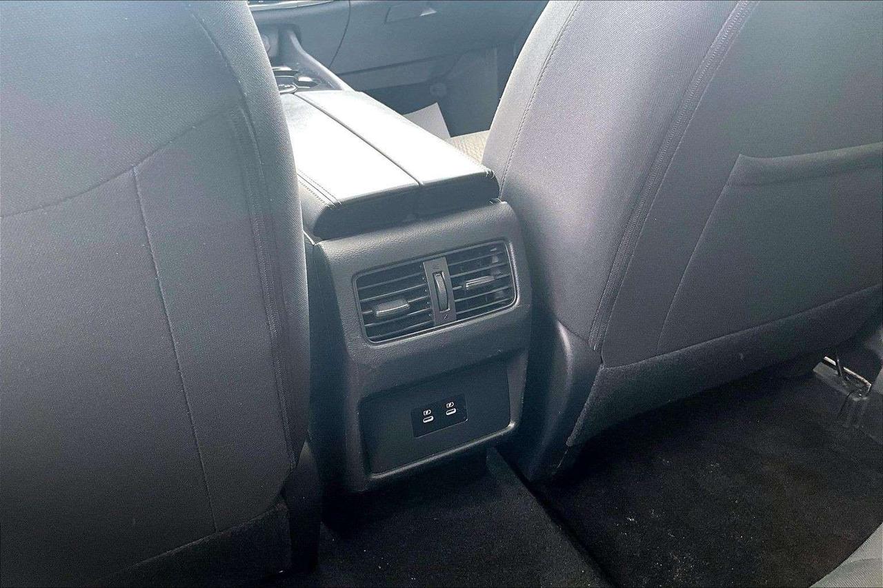 2024 Nissan Rogue SV   Heated Seats   CarPlay   AWD Photo