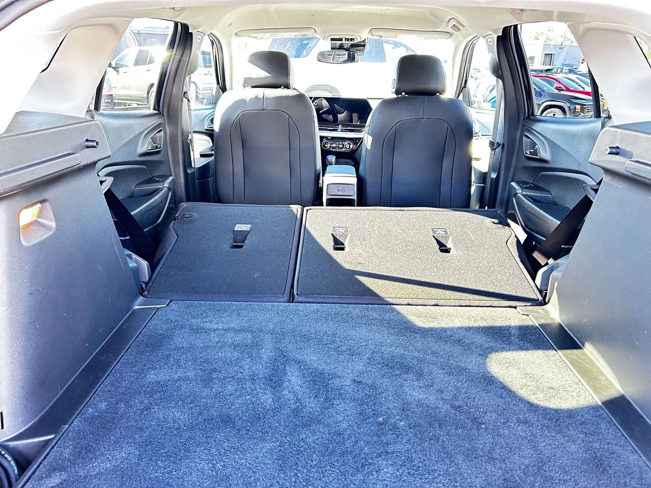 2025 Chevrolet Trax Fwd Lt Photo