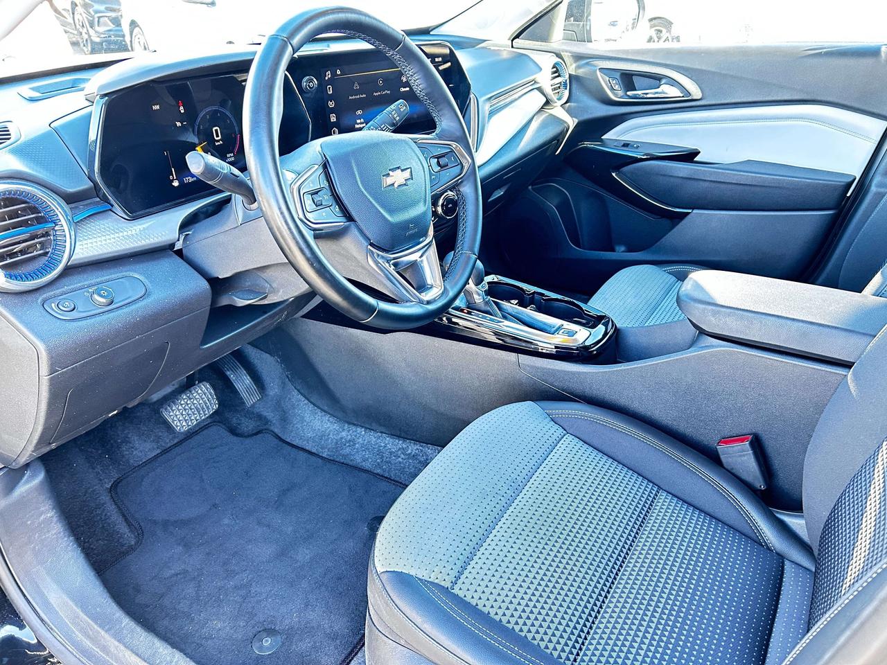2025 Chevrolet Trax Fwd Lt Photo