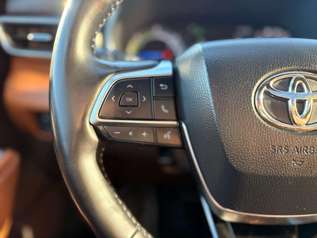 2021 Toyota Highlander Hybrid Limited Photo