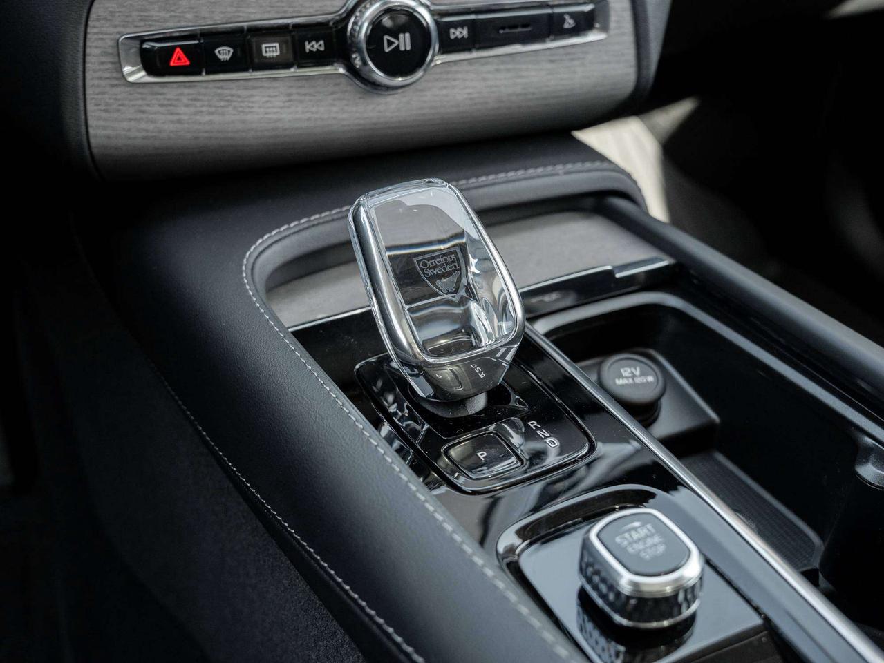 2025 Volvo XC90 ULTRA^Plug-In Hybrid^Low km^CPO Rate fr 2.99%* Photo