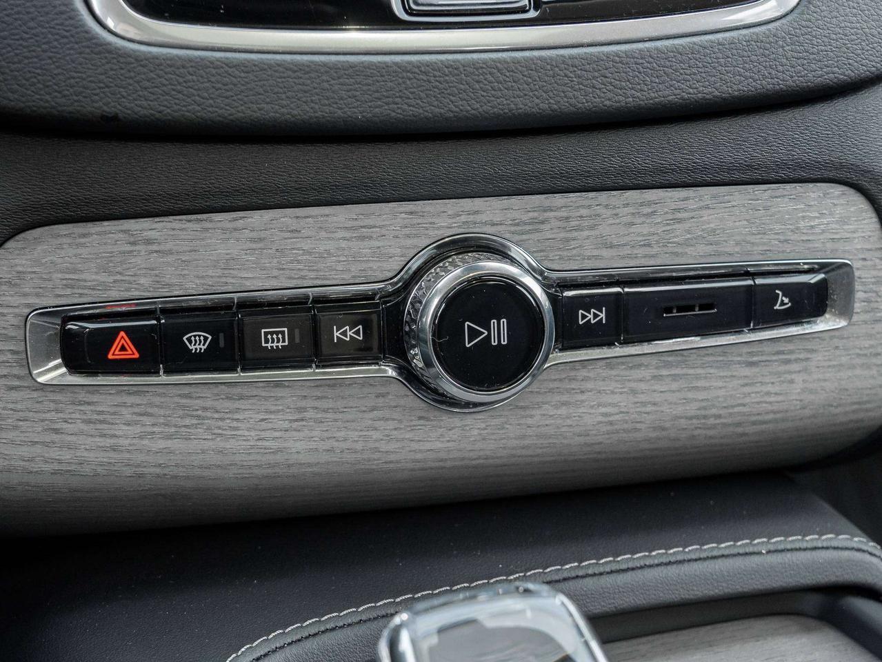 2025 Volvo XC90 ULTRA^Plug-In Hybrid^Low km^CPO Rate fr 2.99%* Photo