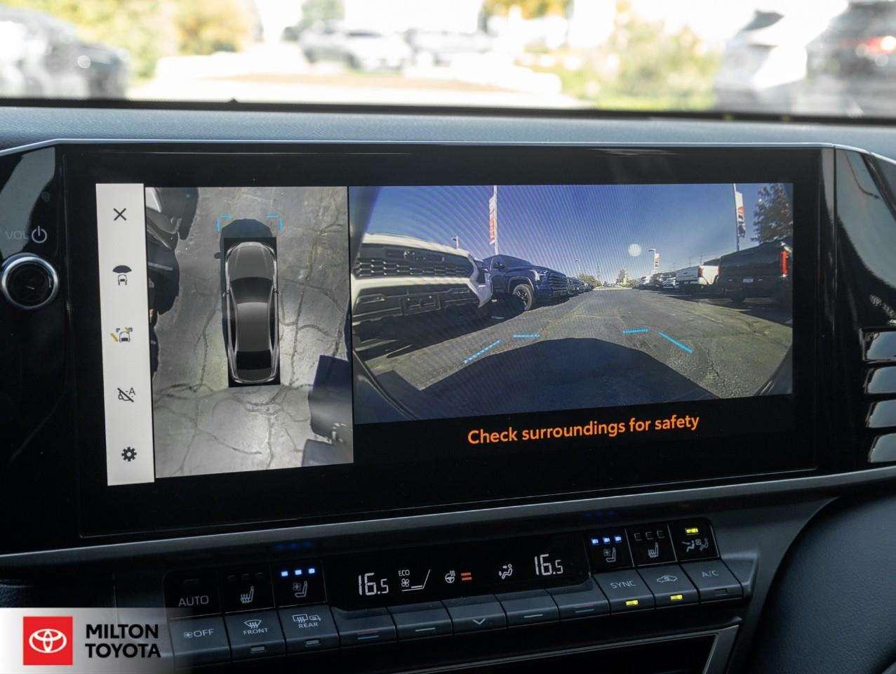 2025 Toyota Camry HYBRID LEATHER SEATING SUNROOF VENTILATED SEATS JBL SOUND WIRELESS CARPLAY ONE OWNER TCUV XLE Photo