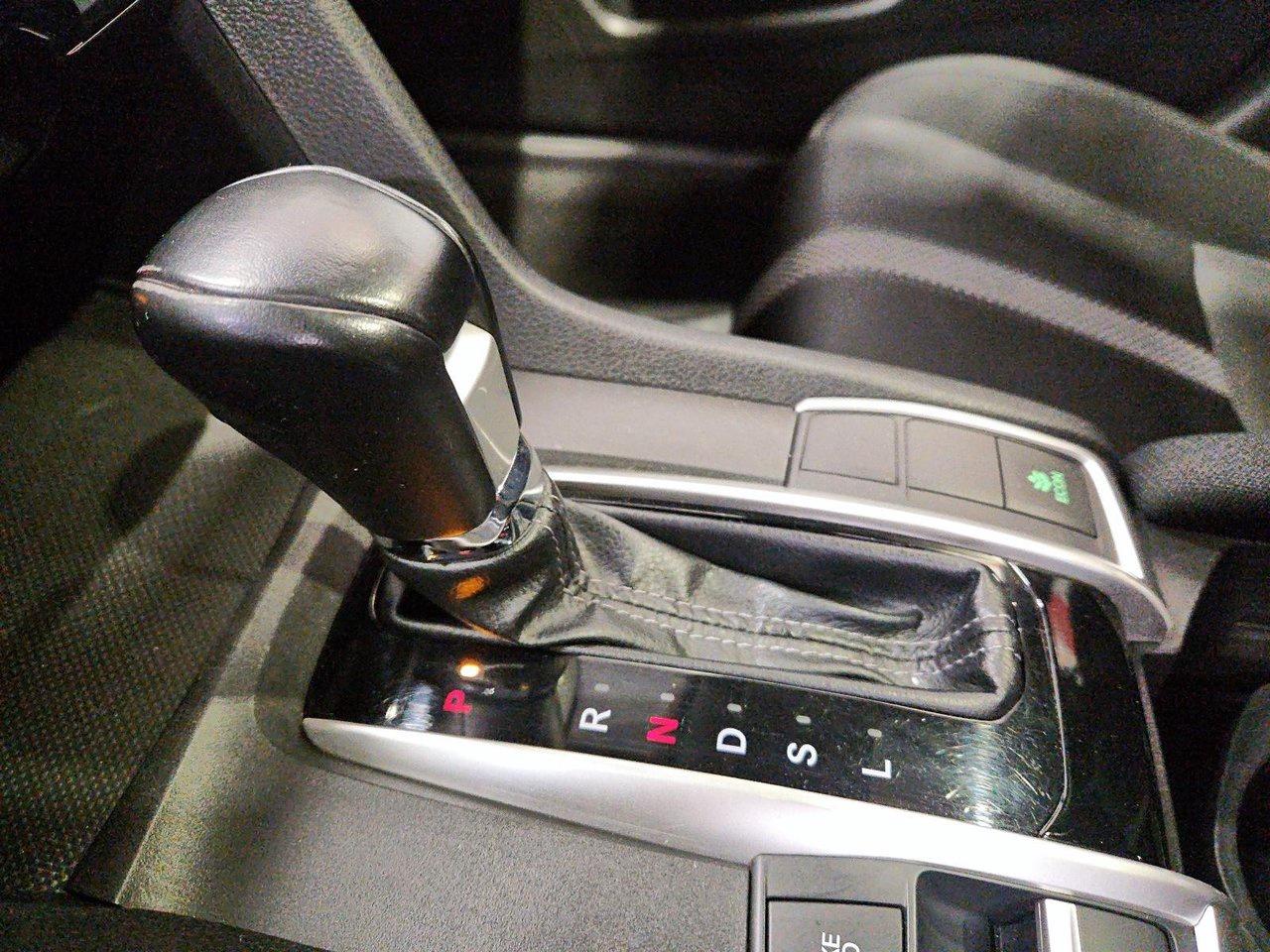 2020 Honda Civic Sedan EX Photo
