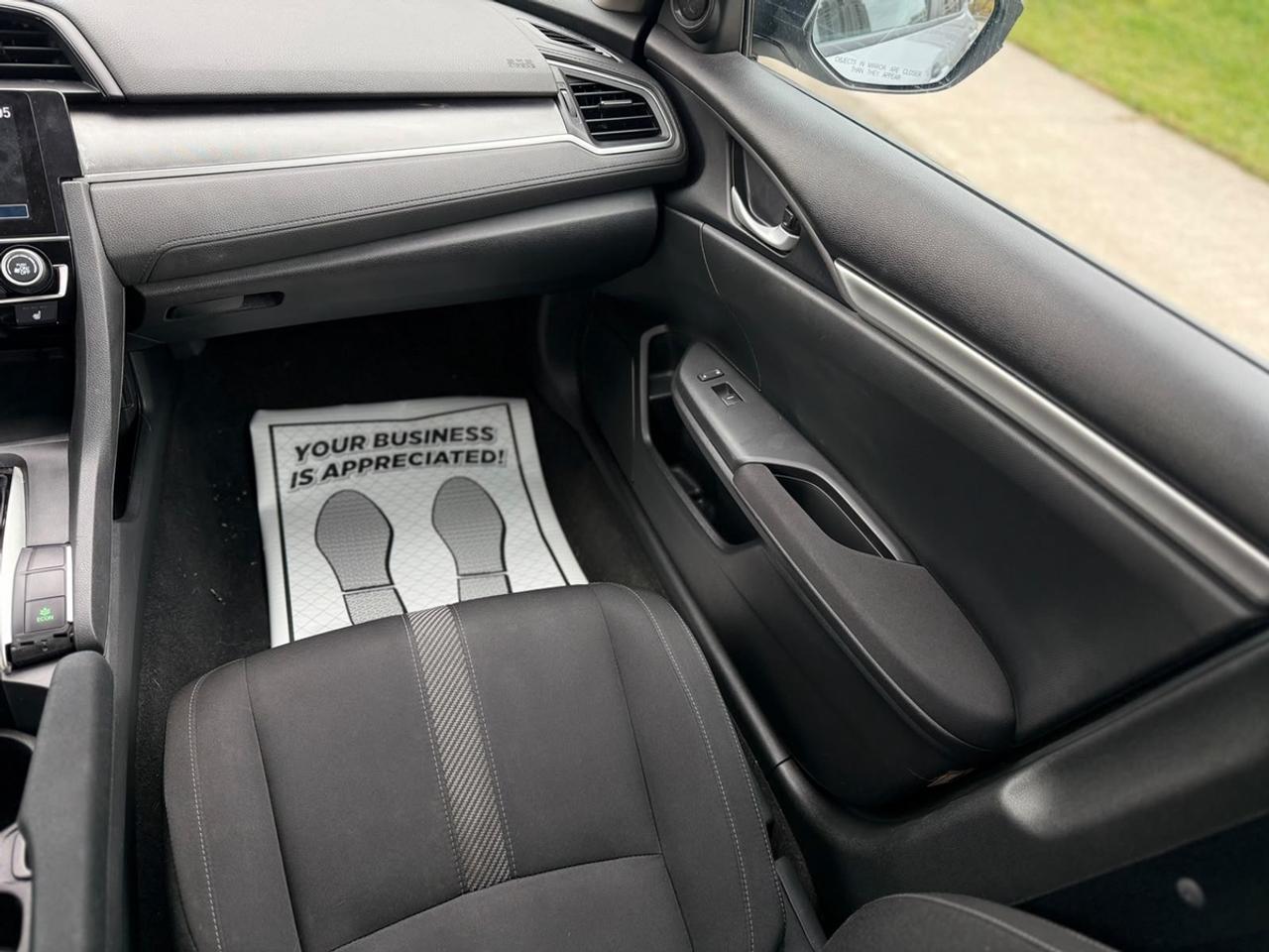 2018 Honda Civic LX Photo