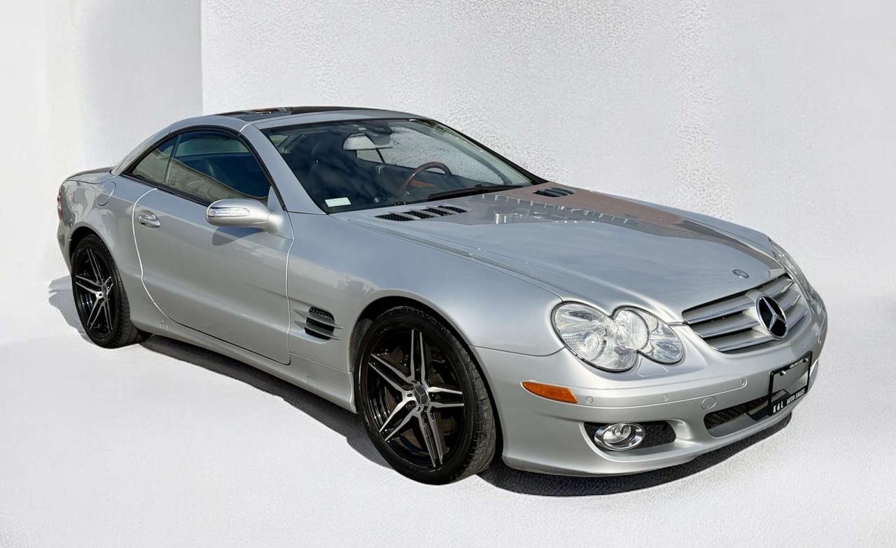 2007 Mercedes-Benz SL SL 550 ~ GLASS ROOF ~ NO ACCIDENTS ~ CERTIFIED Photo