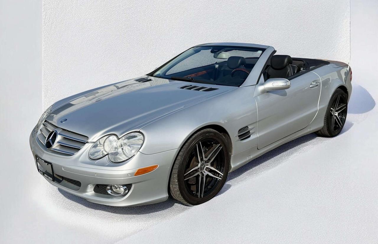 2007 Mercedes-Benz SL SL 550 ~ GLASS ROOF ~ NO ACCIDENTS ~ CERTIFIED Photo