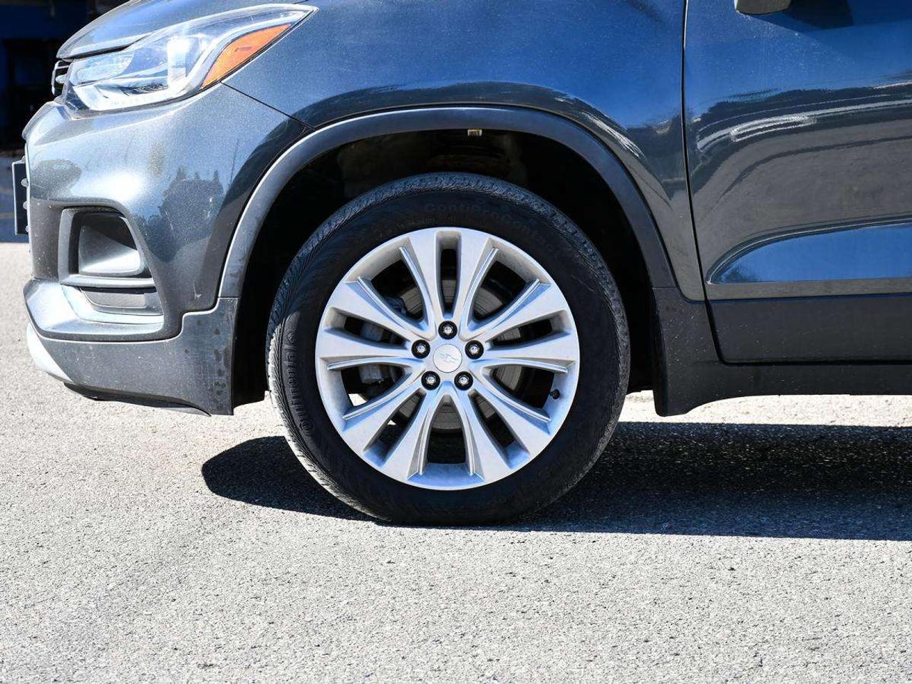 2020 Chevrolet Trax Premier AWD   Clean Carfax   Manager Special Photo