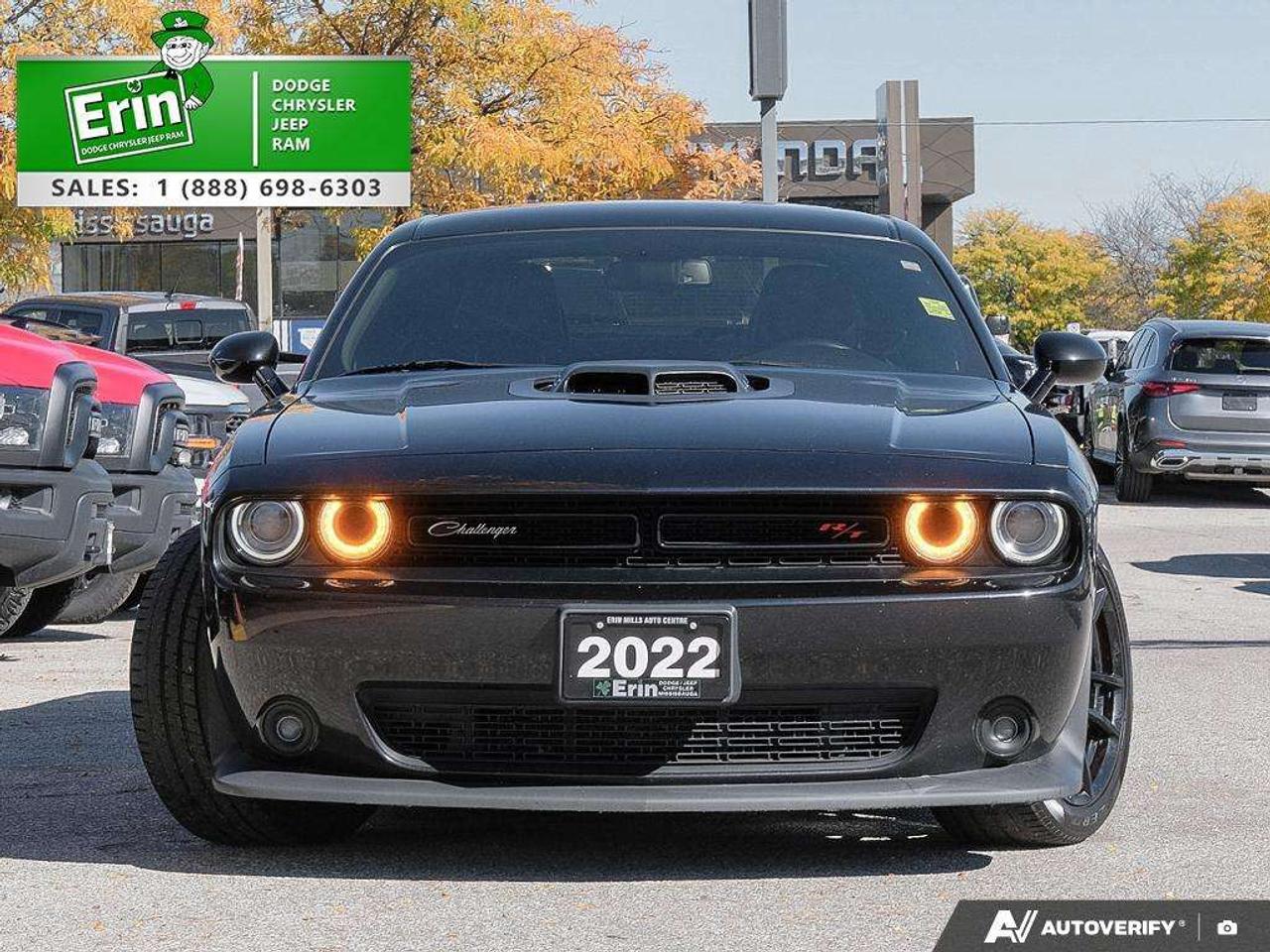 2022 Dodge Challenger R/T Photo5