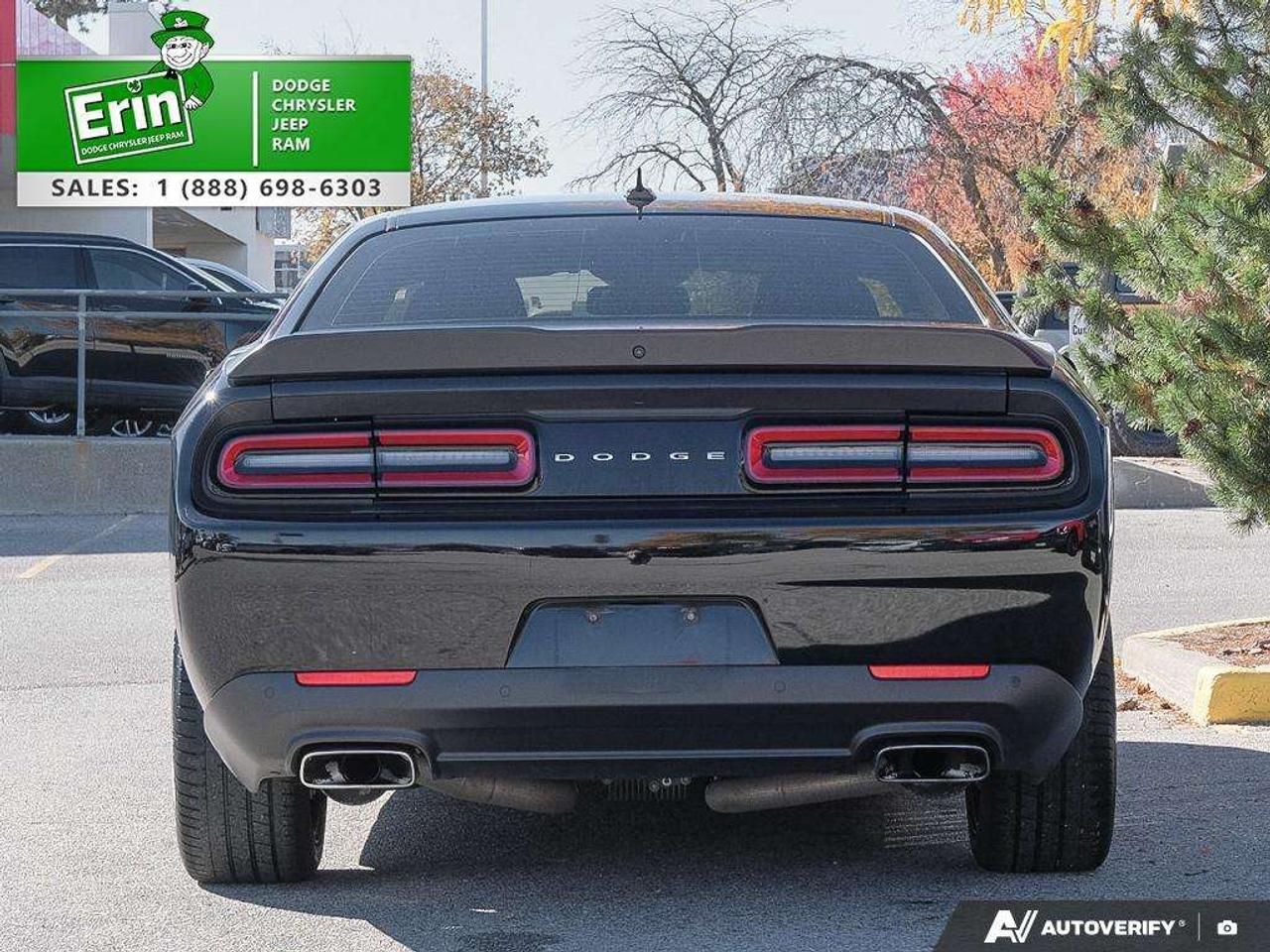 2022 Dodge Challenger R/T Photo