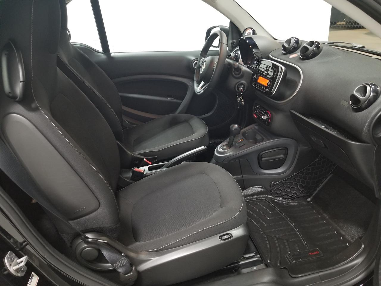 2018 Smart fortwo electric drive passion 2dr Coupe Photo