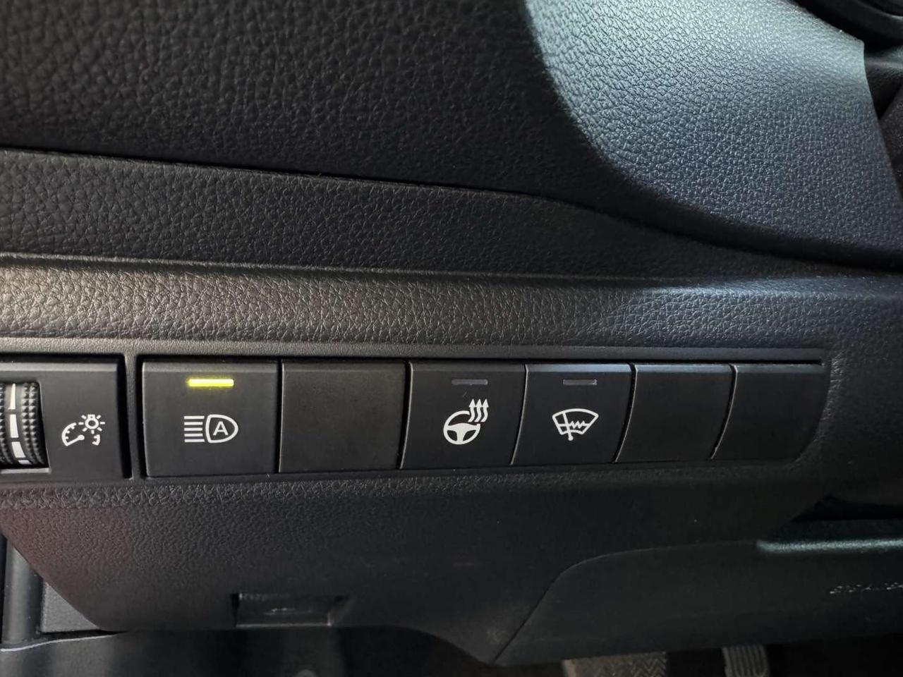 2020 Toyota Corolla XSE   Leather   Sunroof   Push Start Photo