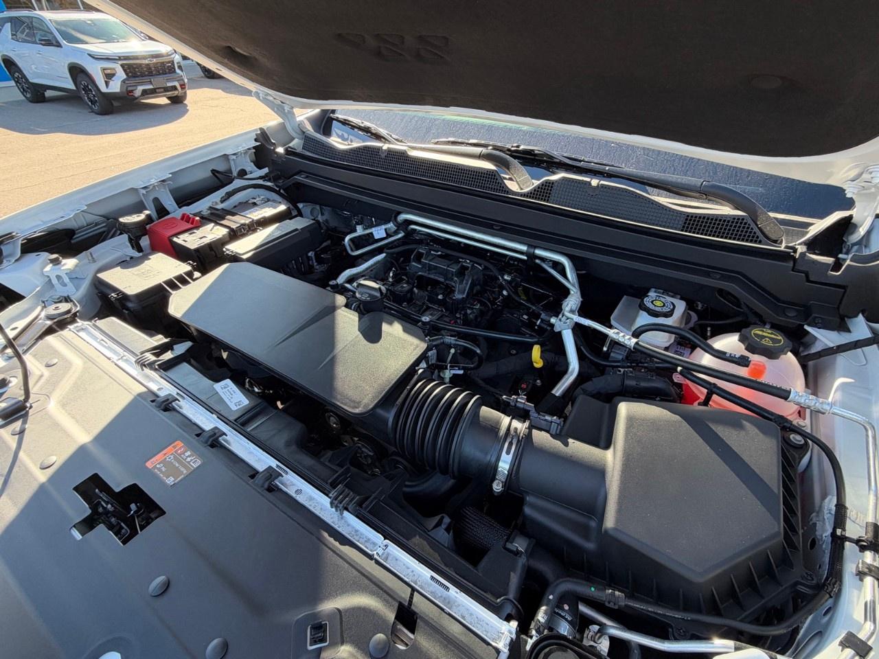 2026 GMC Canyon Crew Cab Short Box 4-Wheel Drive Denali Photo