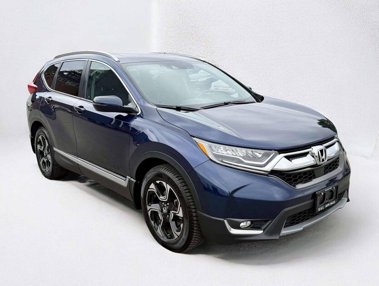2019 Honda CR-V Touring ~ PANO ROOF ~ LEATHER ~ NO ACCIDENTS Photo1