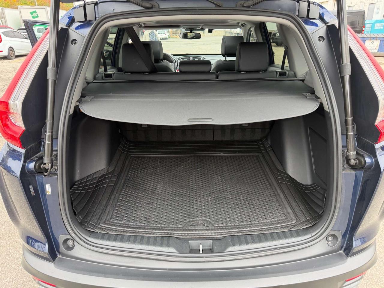 2019 Honda CR-V Touring ~ PANO ROOF ~ LEATHER ~ NO ACCIDENTS Photo