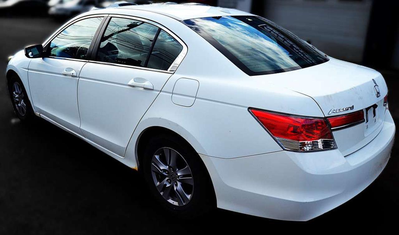 2011 Honda Accord 2.4 SE 4dr Sedan Automatic Photo2
