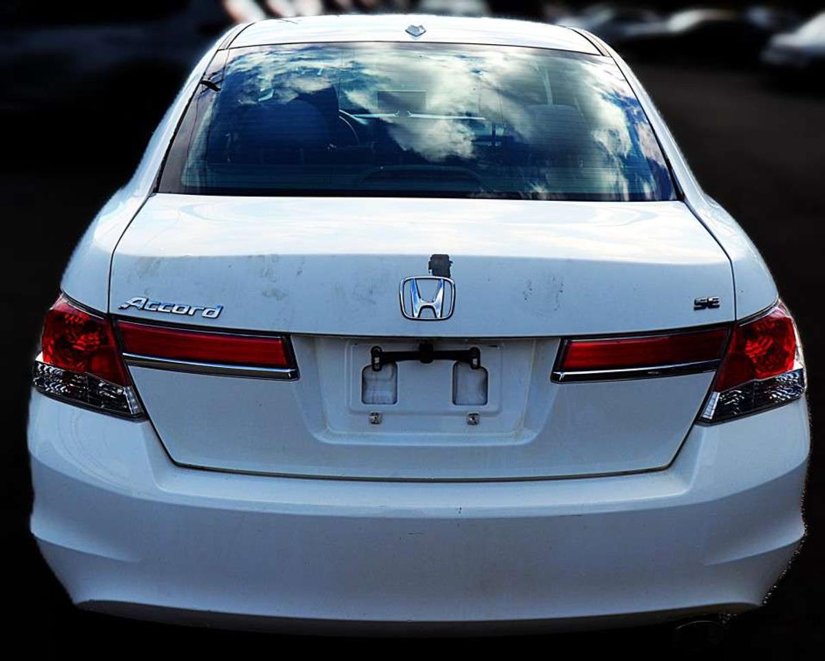 2011 Honda Accord 2.4 SE 4dr Sedan Automatic Photo